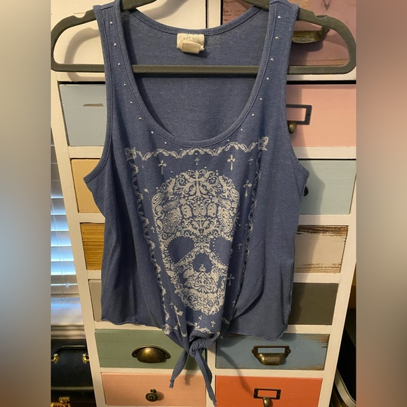 Soft rhinestone graphic tie tank - Picture 1 of 7
